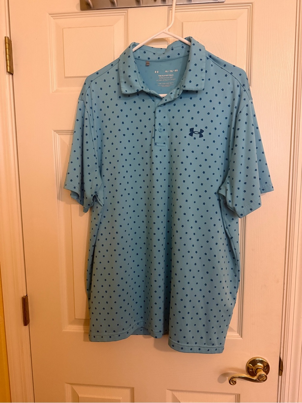 Under Amour The Playoff Polo Men’s Light Blue Polo with Navy Micro Dot Print
